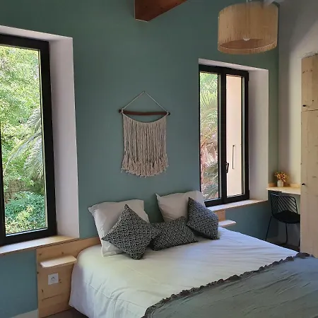Superbe Batisse De Caractere, Coeur De Holiday home *